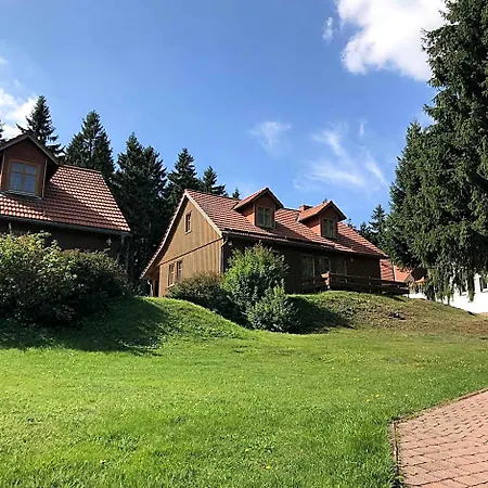 Hotel Und Berggasthof Spiessberghaus Am Rennsteig Finsterbergen